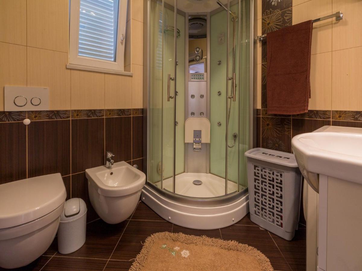 Apartment Villa Sara 드라말리 외부 사진
