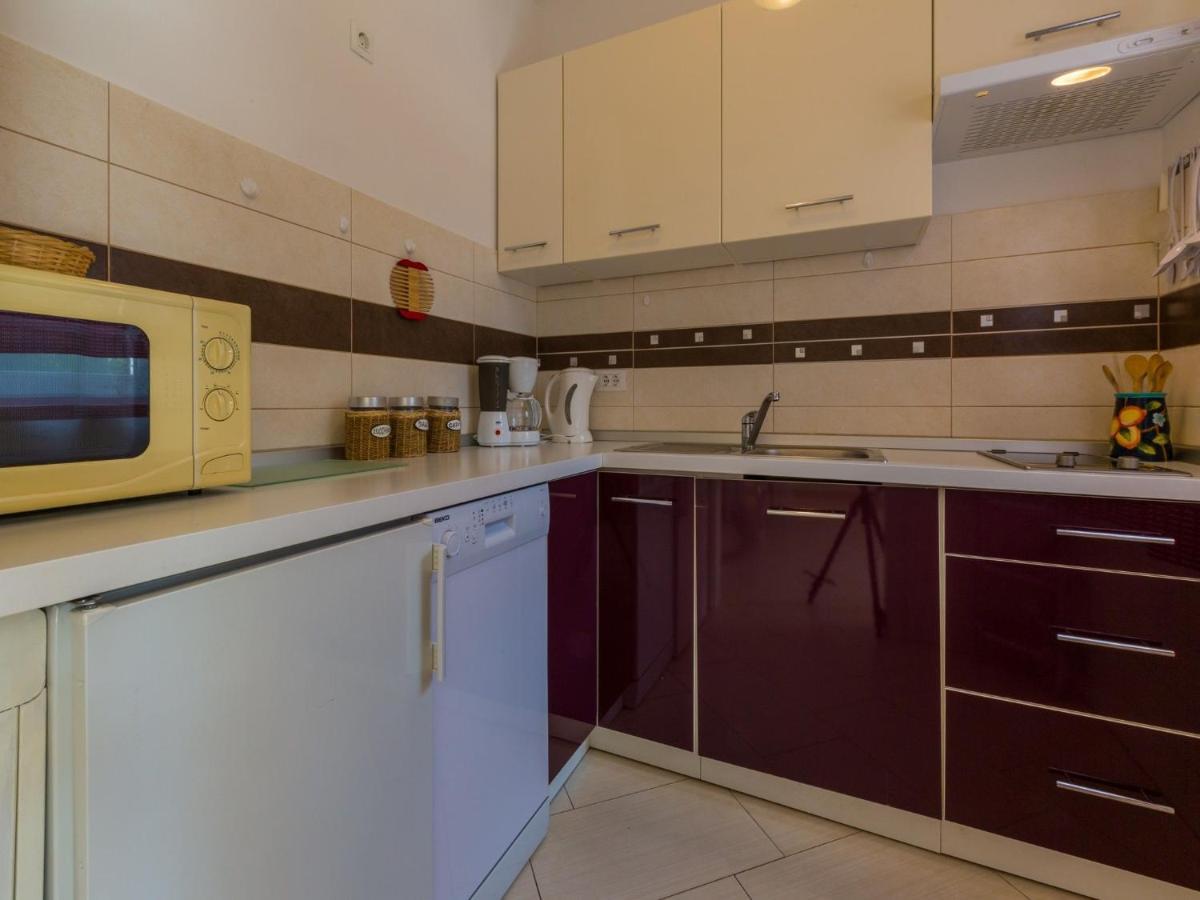 Apartment Villa Sara 드라말리 외부 사진